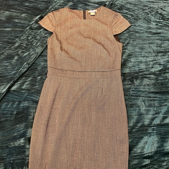 H&M Dresses & Skirts - Professional Midi Work Dress